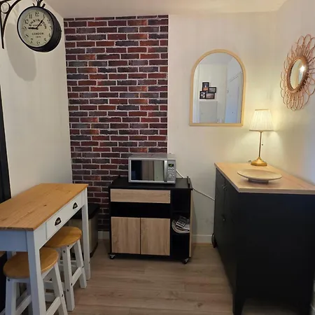 M2m Confortable Avec Parking Prive Gratuit - 4 Min A Pied De La - Hypercentre *